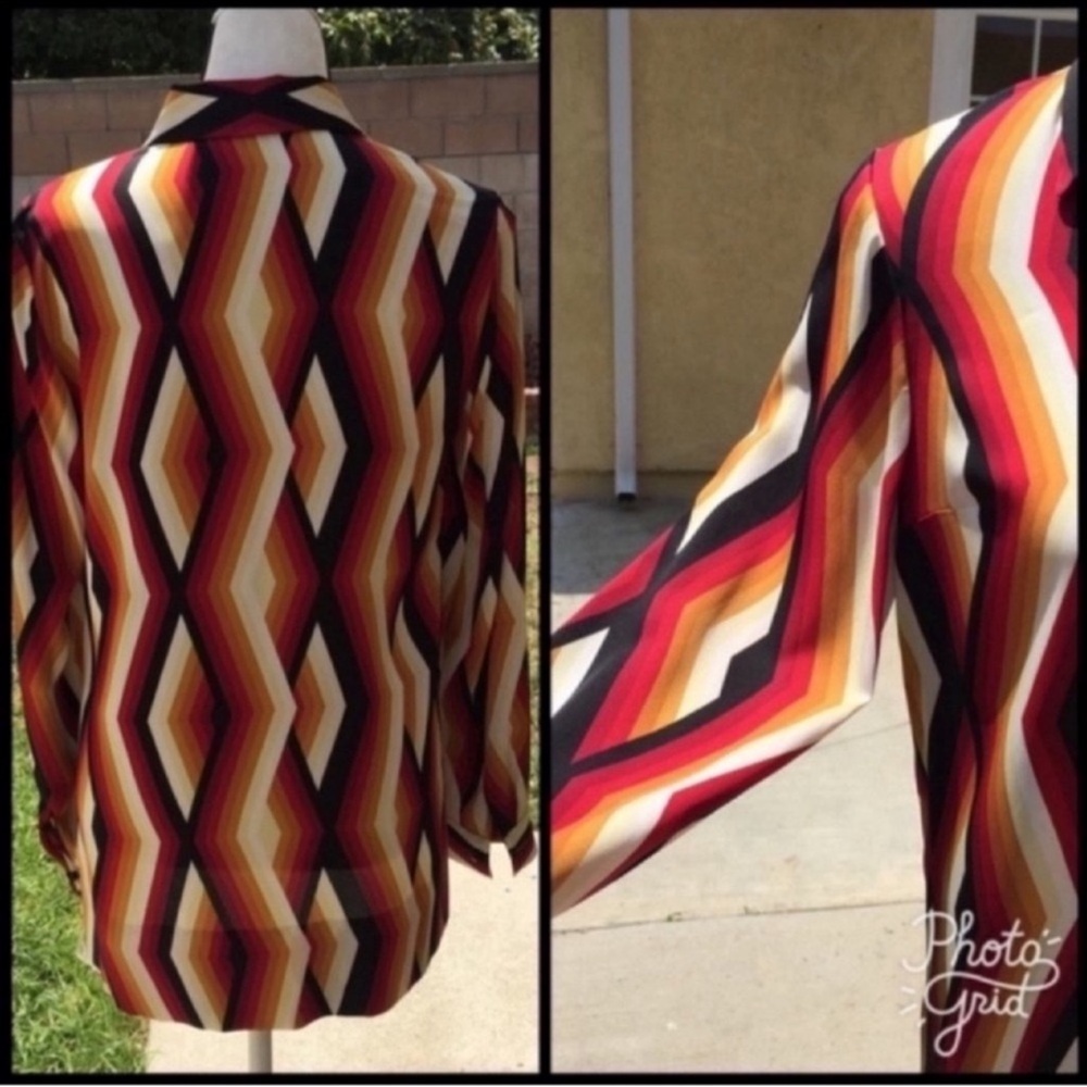 Anne Klein Red and Orange Geometric Top - Picture 5 of 8
